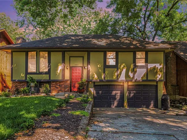 4323 N Bellaire Ave, Kansas City, MO 64117