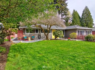9304 NE 184th Pl, Bothell, WA 98011