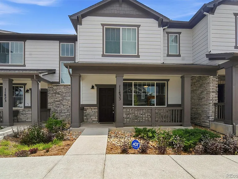 11433 W Belleview Dr — Photo 2