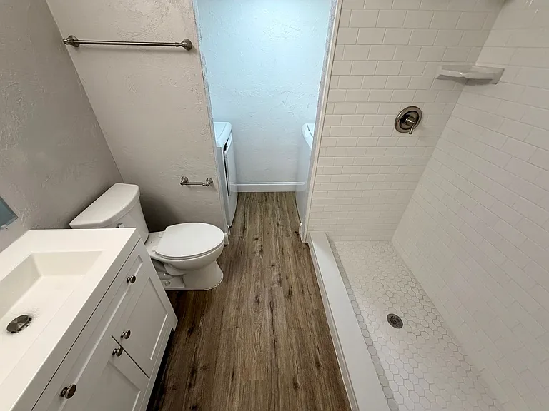 190 Moonstone Ct — Photo 22