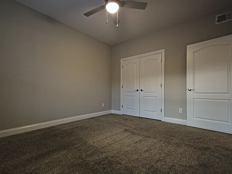 Hayden Place Apartments — Photo 38