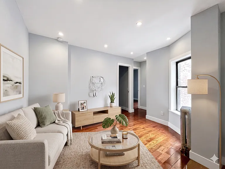 429 Lenox Ave #30 — Photo 1
