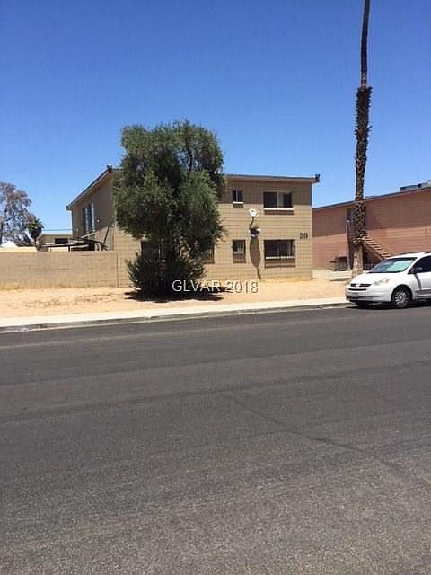 1st image of 2909 Elm Ave