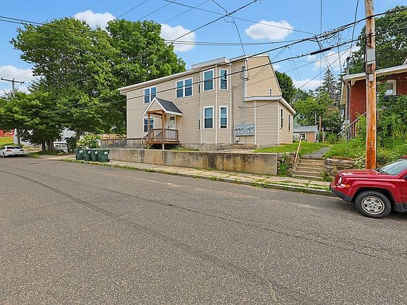 2nd image of 32 North St