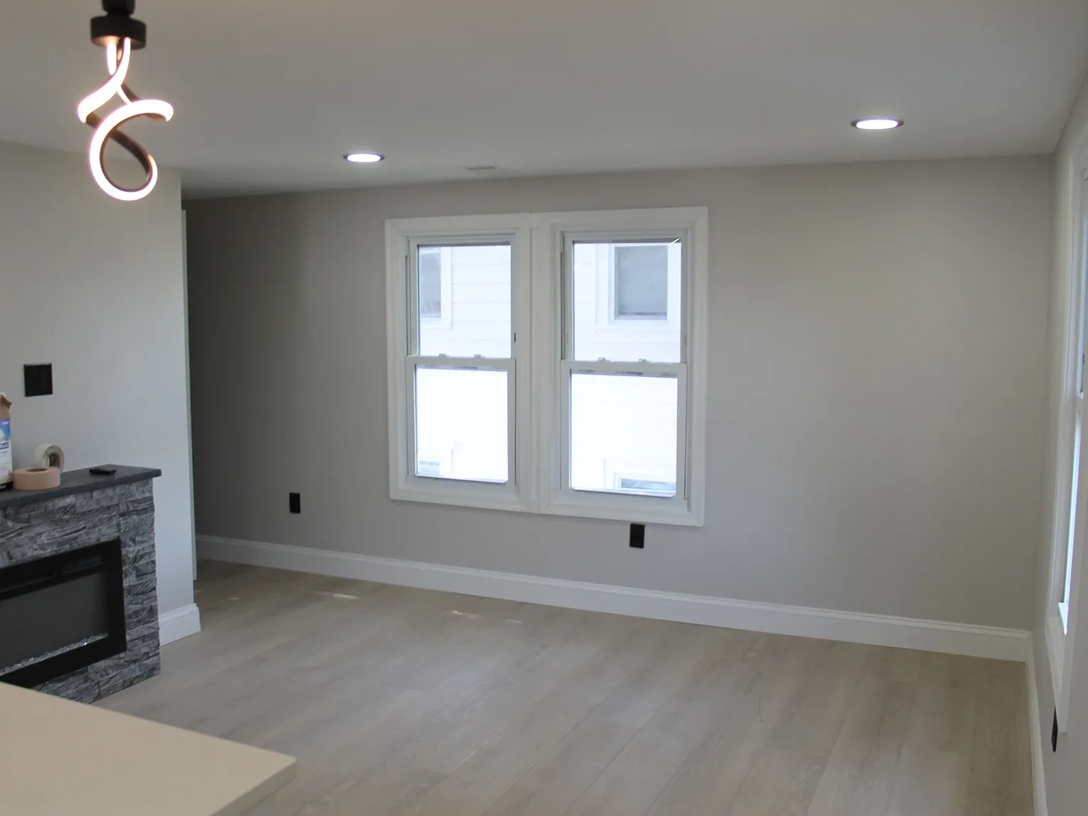 2 bed, $1,650 — Photo 3