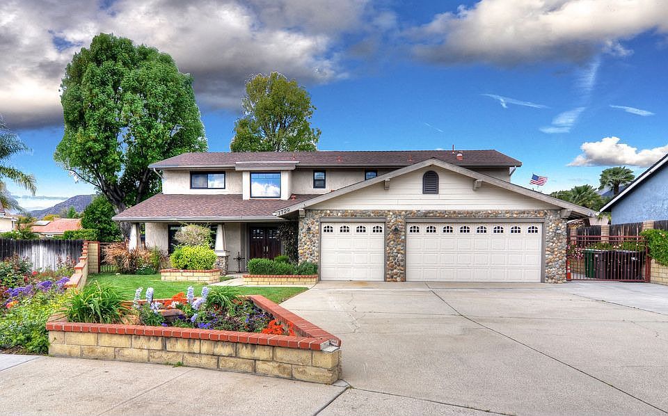 1st image of 1729 Cypress Cir