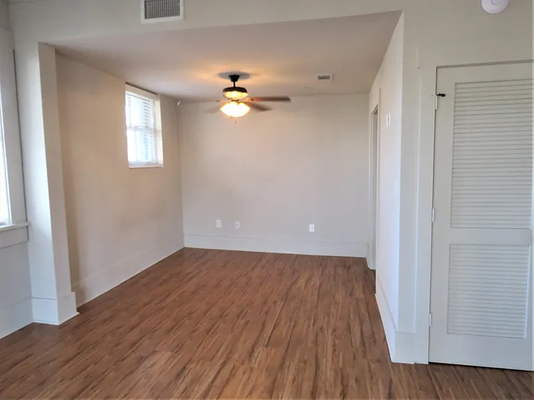 519 E Capitol Ave #3B — Photo 8