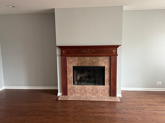 3rd image of 6932 N Waukesha Ave