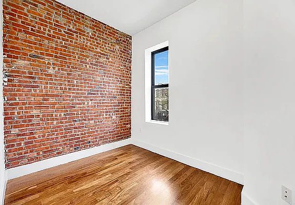 5th image of 84 Somers St #2C