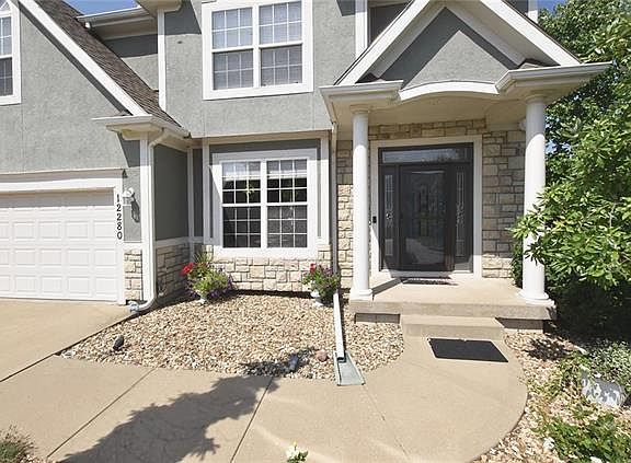 3rd image of 12280 NW Belmont Dr