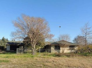 13990 Bradley Rd, Atascosa, TX 78002