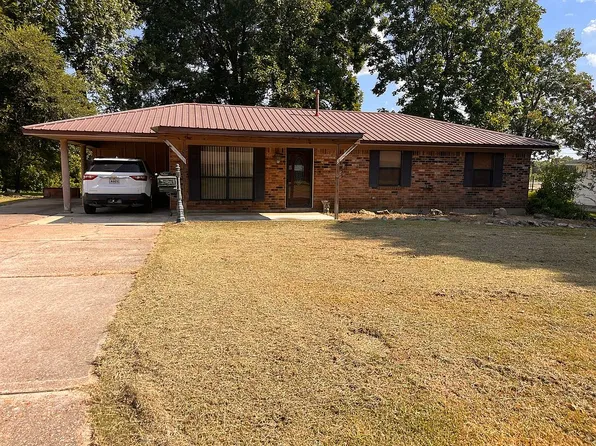 119 Clinton St, Tallulah, LA 71282