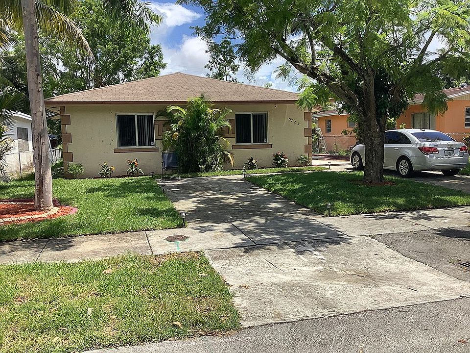 2nd image of 5723 SW 38th St