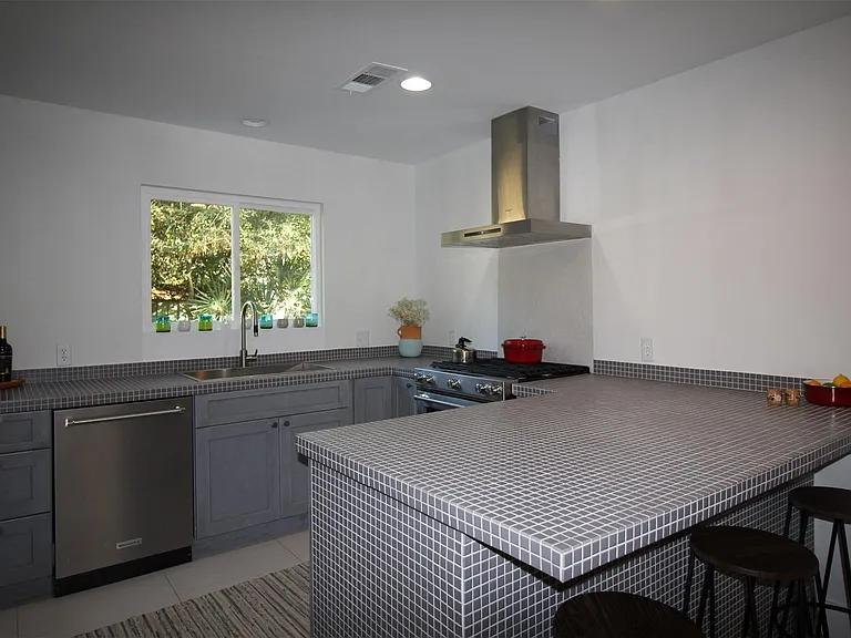 4126 Apollo St — Photo 11