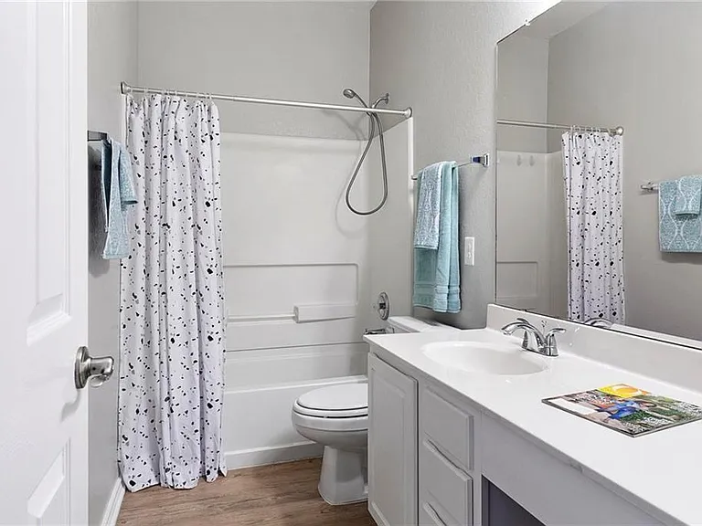 534 Apricot Dr — Photo 22