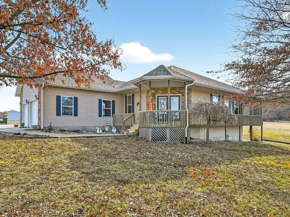 1592 E 431st Road, Bolivar, MO 65613