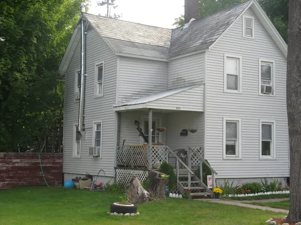213 Main St, South Glens Falls, NY 12803