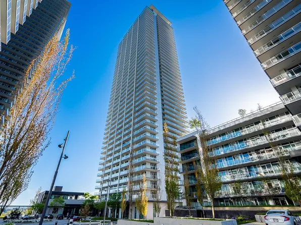 3833 Evergreen Pl #3009, Burnaby, BC V3J 0M2