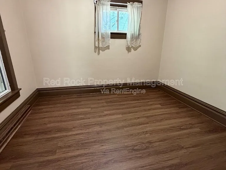 1003 Liberty Ave — Photo 8