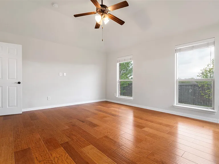 4013 Dalton Dr — Photo 18