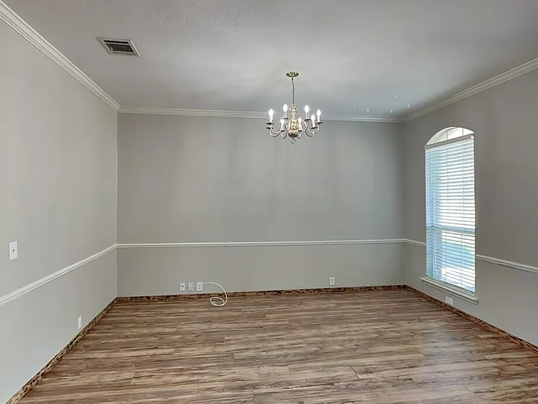 2815 Saint Maria Dr — Photo 6