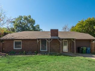618 W Purnell Rd, Lewisville, TX 75067