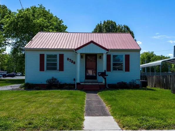 2728 Adams St, Paducah, KY 42003
