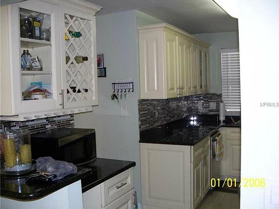 2nd image of 7513 Camarina Calle