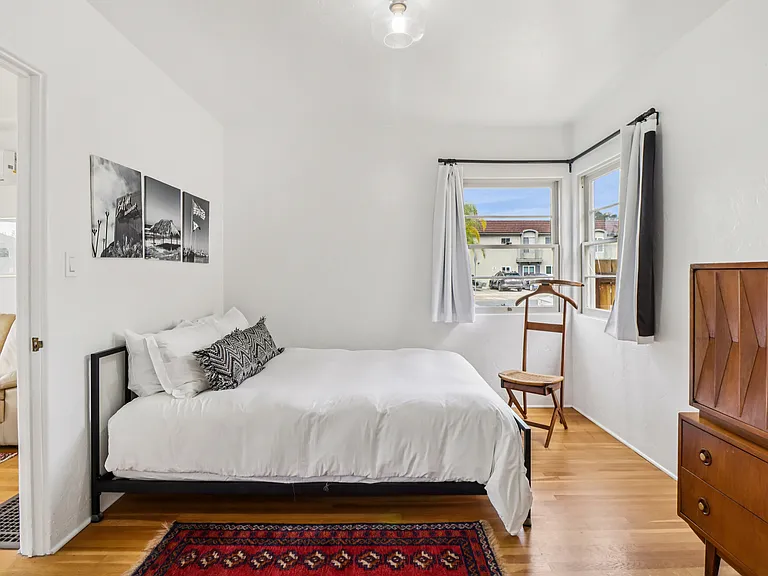 4413 Utah St — Photo 16