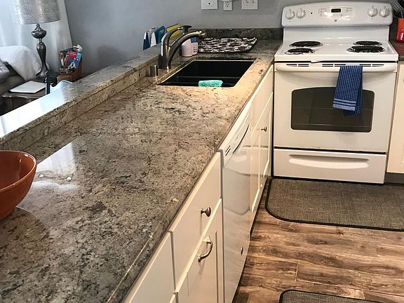 3rd image of 4667 Ocean Blvd