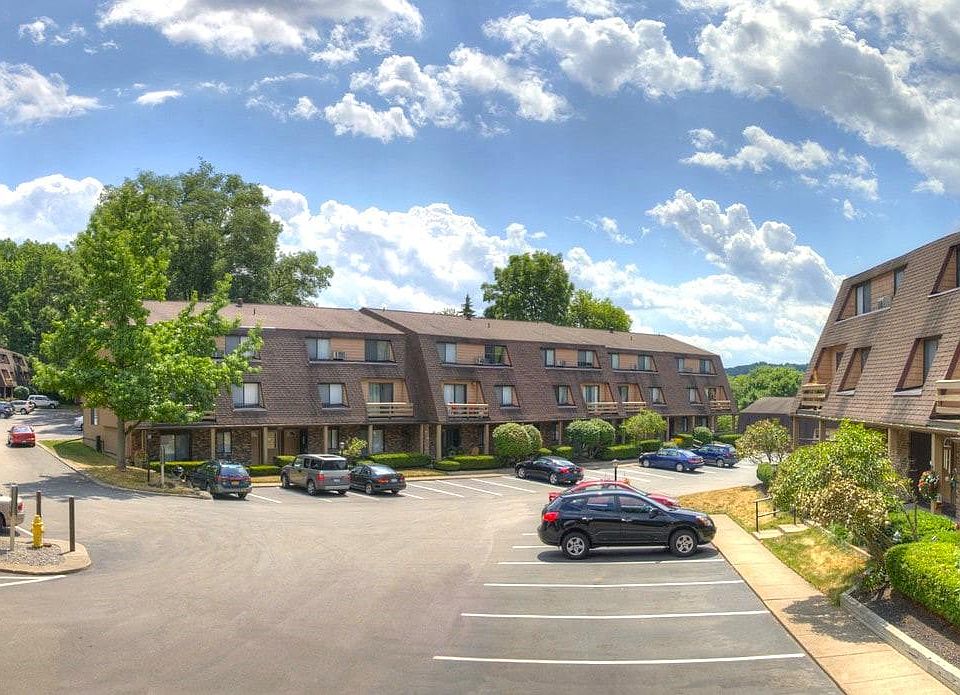 Brook Hill Village Apartment Rentals Rochester, NY Zillow
