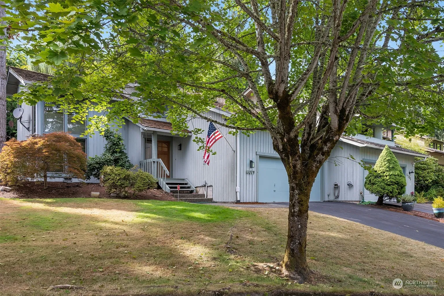 6017 158th Way NE photo 1