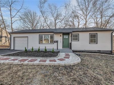 7107 Outlook St, Overland Park, KS, 66204
