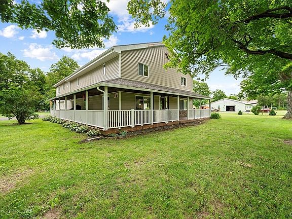 2nd image of 6895 Hughes Rd E