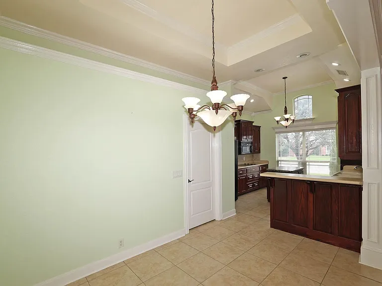 6802 Thunder Rd — Photo 14