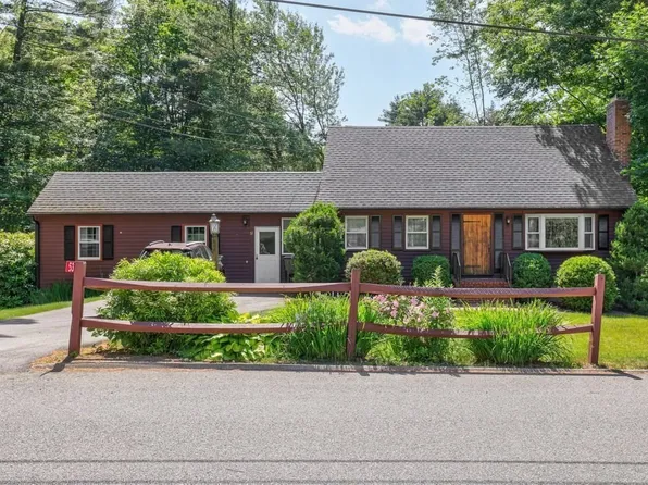 53 Cricket Dr, Sturbridge, MA 01566