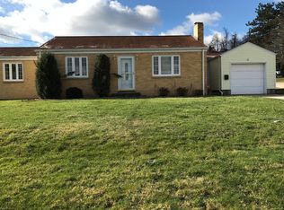601 Birch St, Jeannette, PA 15644