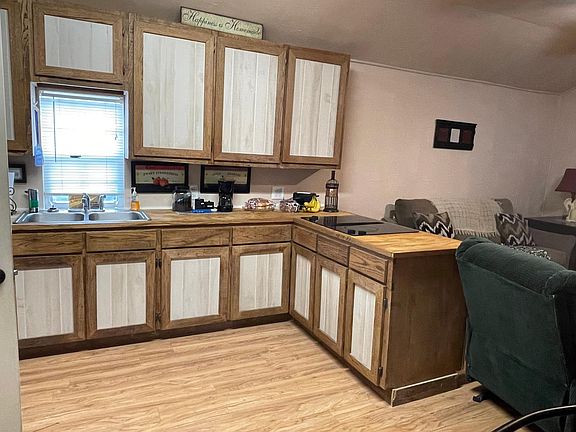 5th image of 223 Zimmerman Ave #7-A