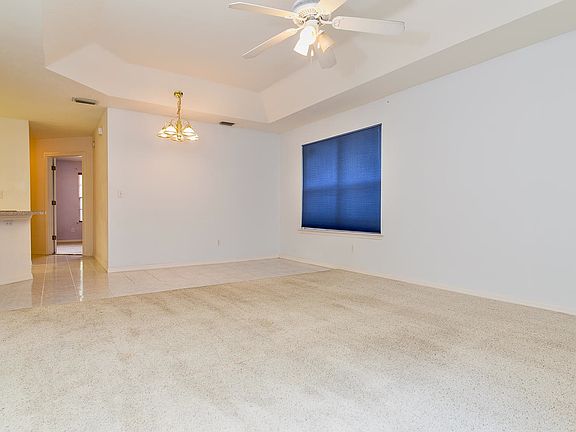 4th image of 2521 NW 35th Pl