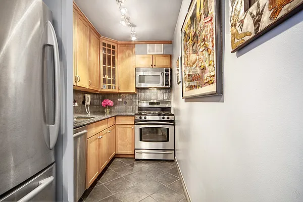 Sold by Halstead Real Estate | media 4