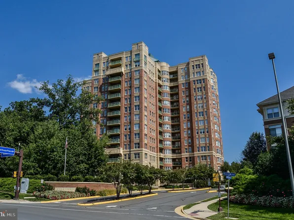 11776 Stratford House Pl APT 1005, Reston, VA 20190