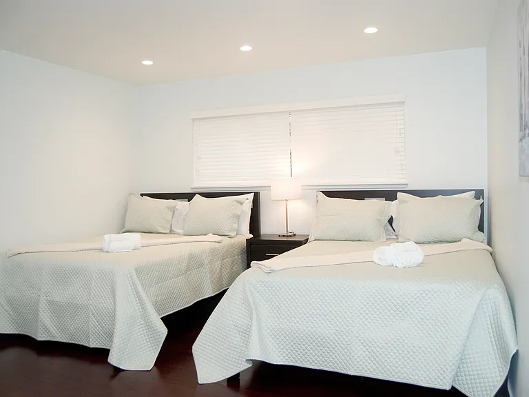 1385 San Domar Dr #1 — Photo 11