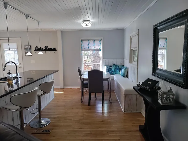6345 Reives Rd — Photo 6
