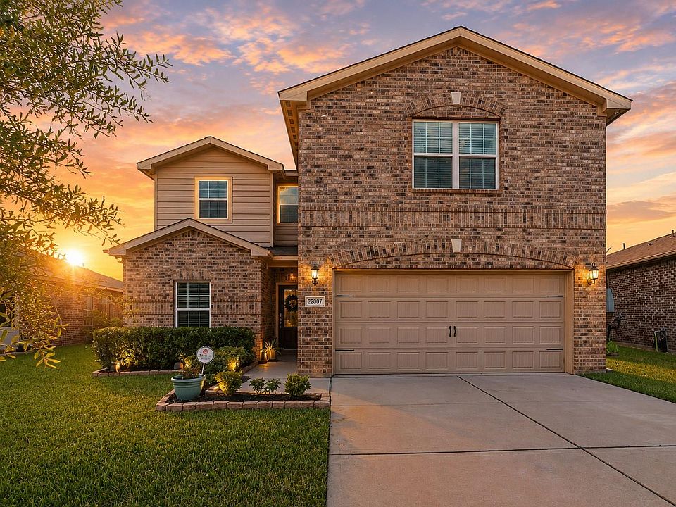 1st image of 20707 Solstice Point Dr