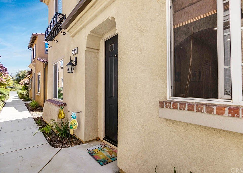 1st image of 37382 Paseo Violeta #79