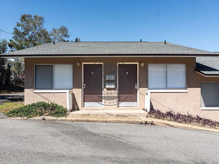 414 Hayden Rd #G — Photo 1