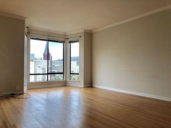 3rd image of 24 Belcher St