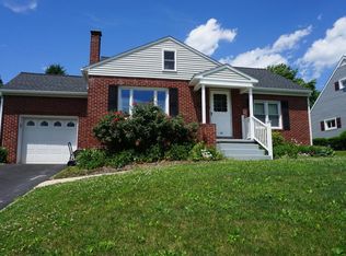 51 Maple St, Danville, PA 17821