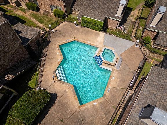 2nd image of 2835 Keller Springs Rd APT 808