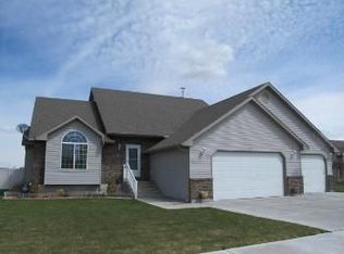 3919 E Bridgegate Cir, Ammon, ID 83406